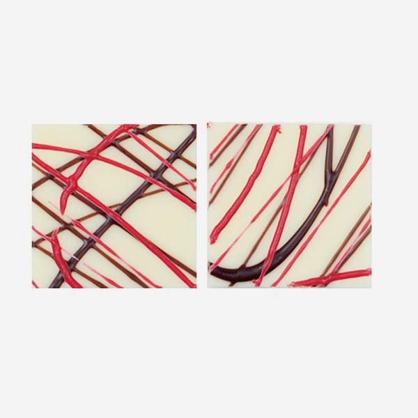 QUADRATI BIANCHI STRIATI ROSSI/NERI 3 CM DA 220 PZ (1034182)