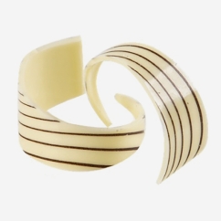 RICCIOLO DI CIOCCOLATO BIANCO STRIATO 4 CM DA 72 PZ (2035023)